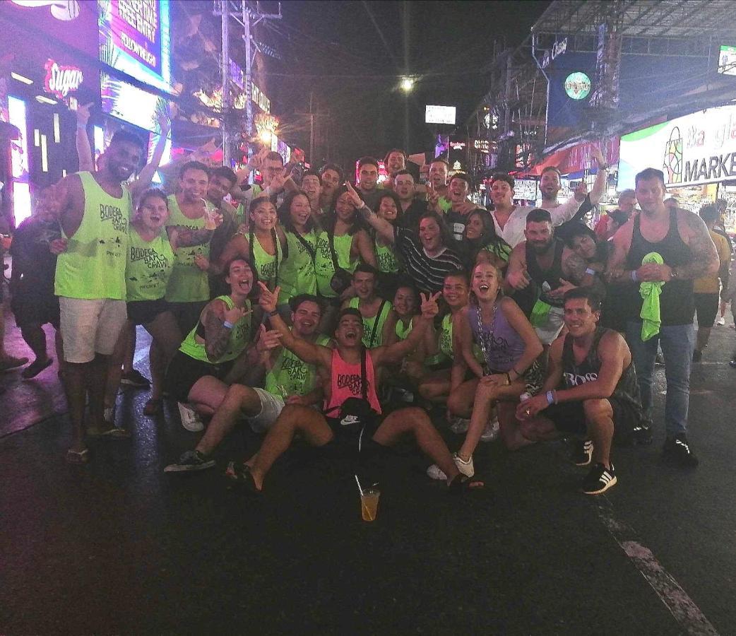 Bodega Phuket Patong (Adults Only)ホステル エクステリア 写真